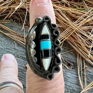 Vintage sterling southwestern style ring